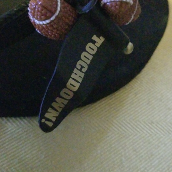 Shoes - Picture 2 of 3